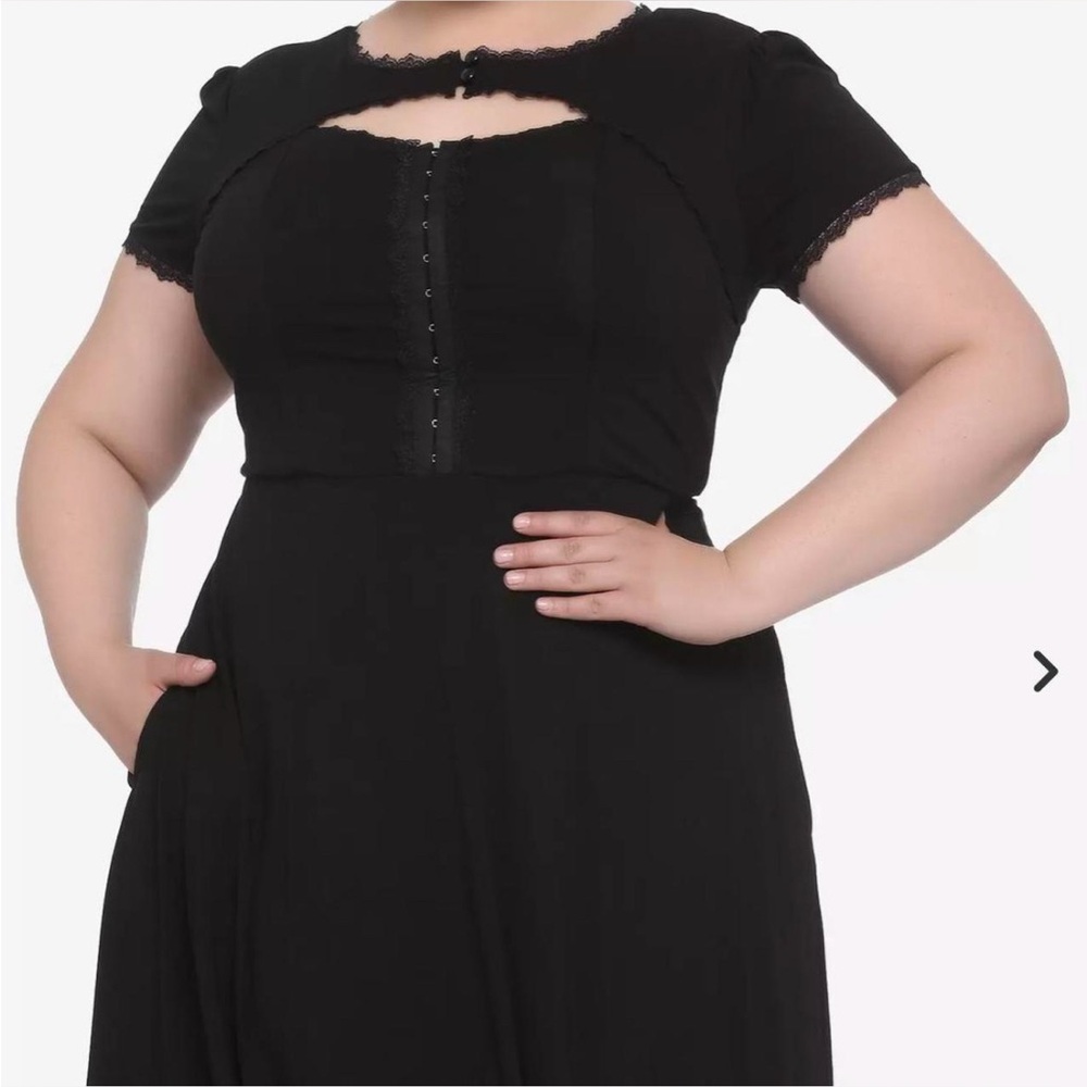 Hot Topic Plus Size Corset Dress